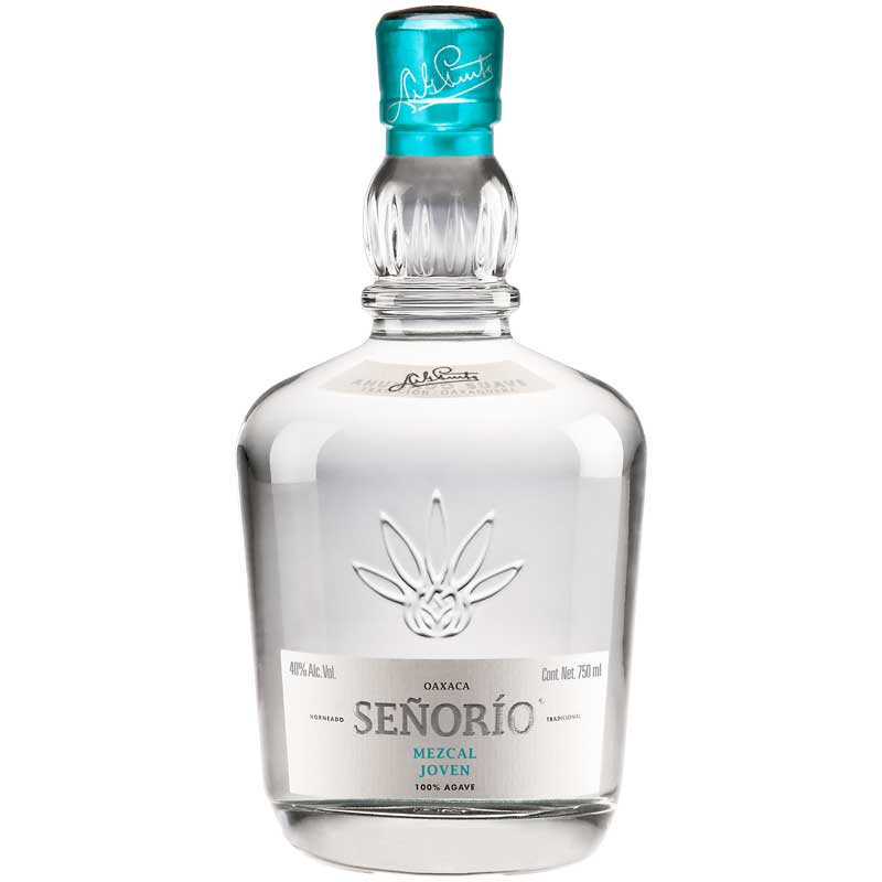 Senorio-Bottle-Tequila-TheBevCo
